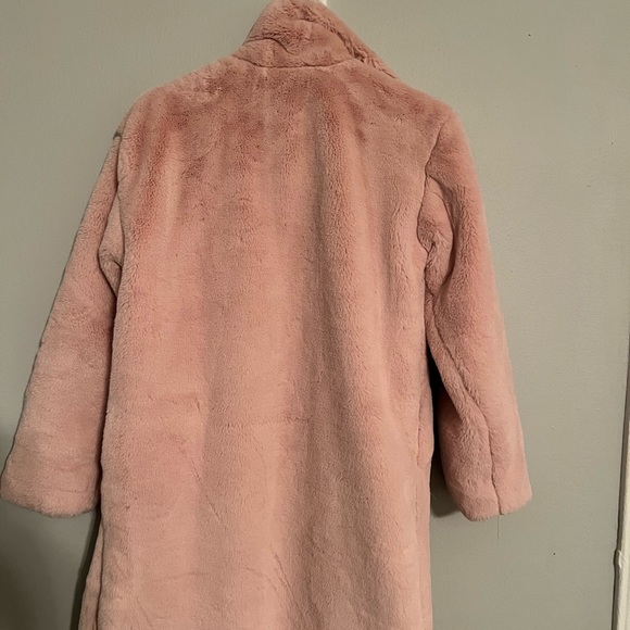 Pink teddy coat - Picture 4 of 10